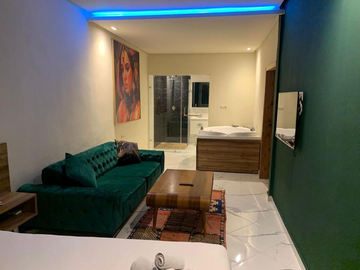 Tamraght Playa Del Sol Surf House旅舍 外观 照片