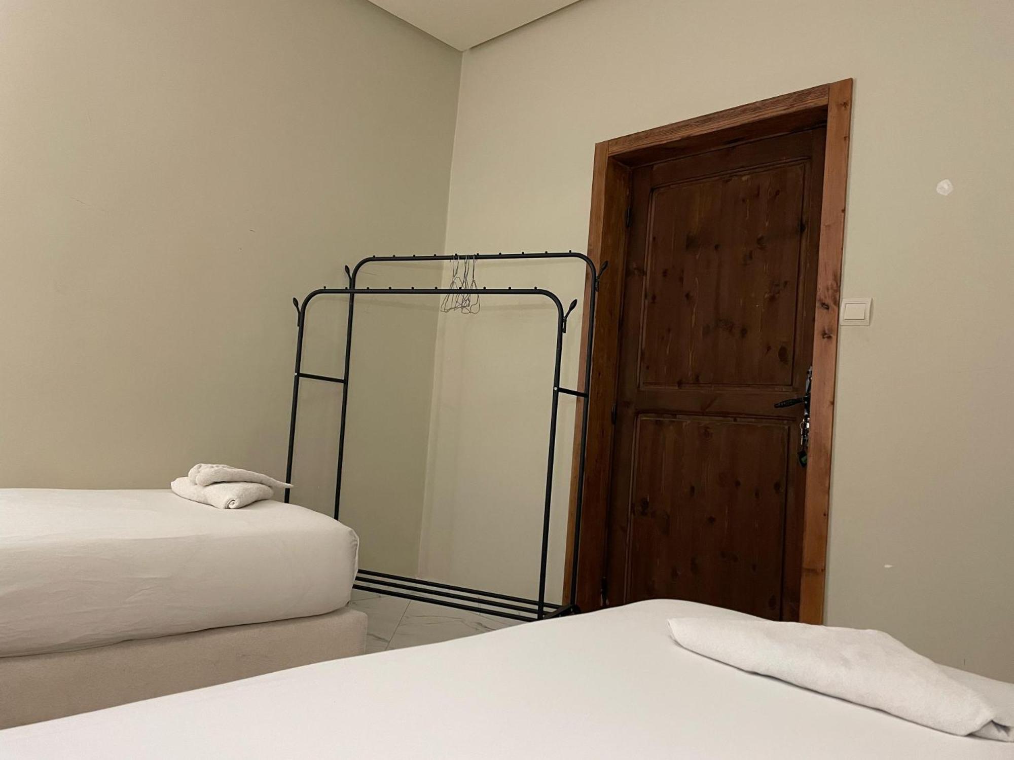 Tamraght Playa Del Sol Surf House旅舍 外观 照片